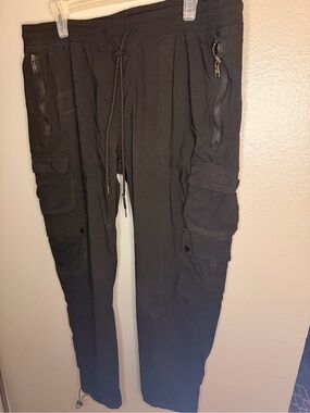 Men’s Rebel Minds Black Nylon Stacked Cargo Pants